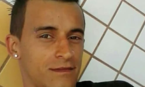 Mãe busca por filho desaparecido desde janeiro deste ano